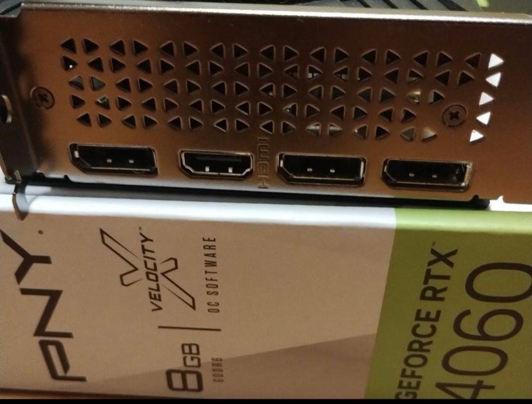 グラフィックボード・グラボ・ビデオカード GeForce RTX 4060 8GB PNY