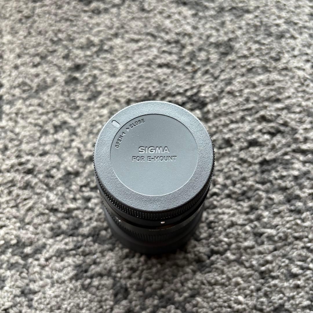 美品SIGMA 単焦点 Eマウントレンズ