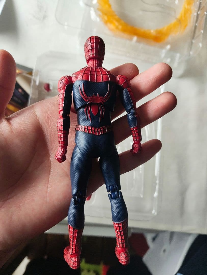 MAFEX フレンドリーネイバーフットスパイダーマン