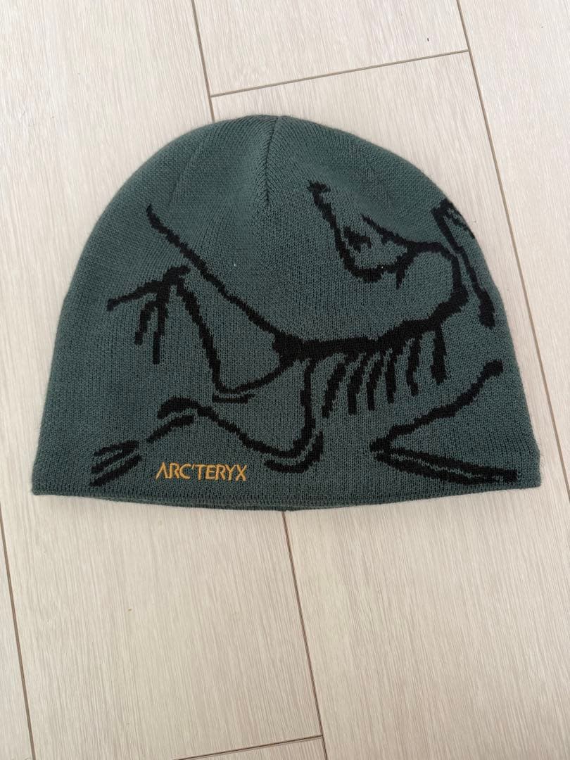 ARC'TERYX ニット帽 鳥の頭デザイン S/M