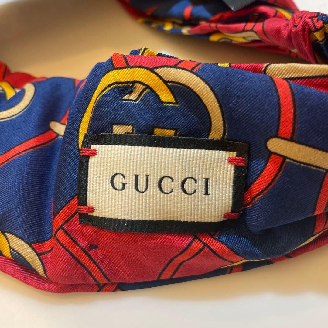 【GUCCI 】シルク ヘアバンド ロゴパターン！