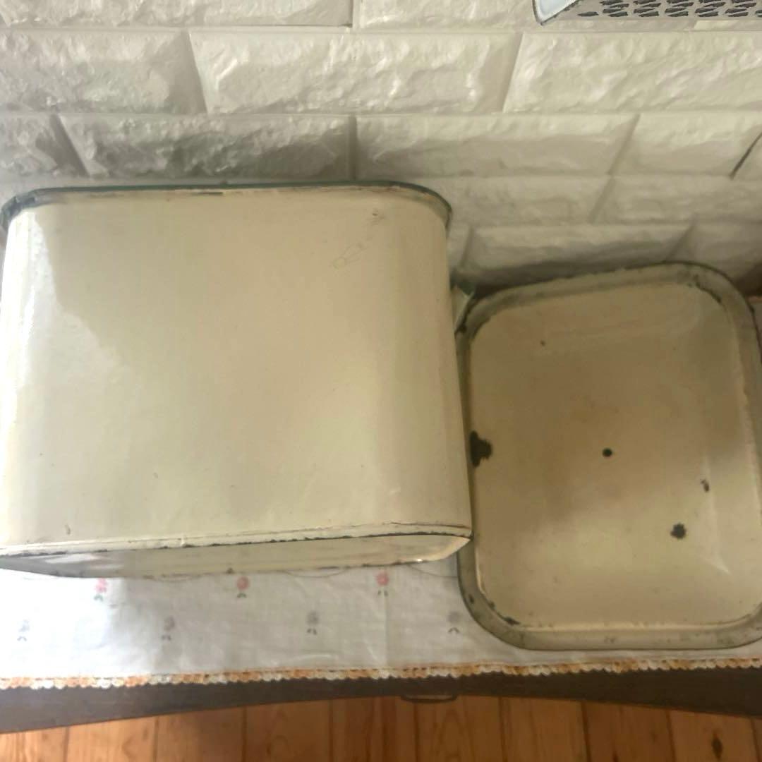 アンティーク　ブレッドボックス