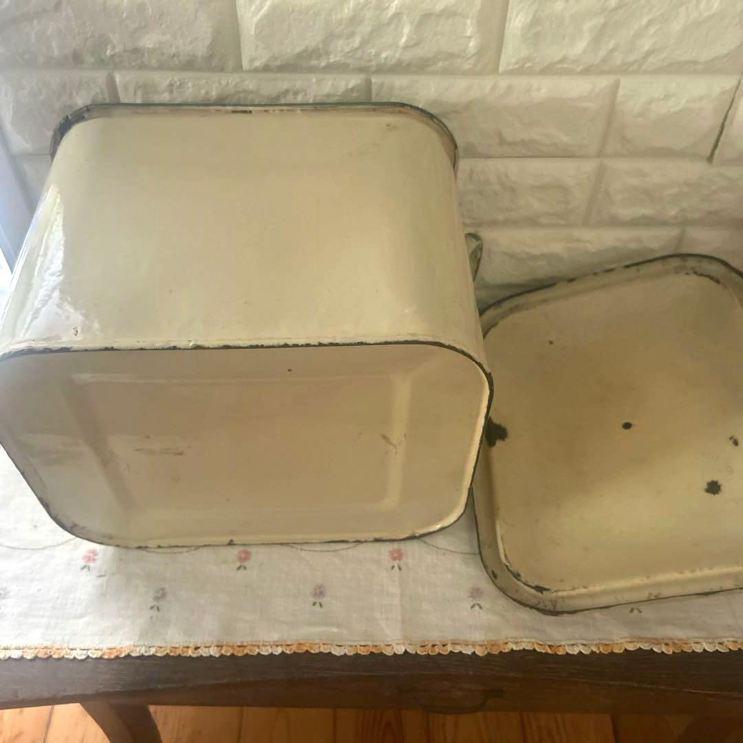 アンティーク　ブレッドボックス