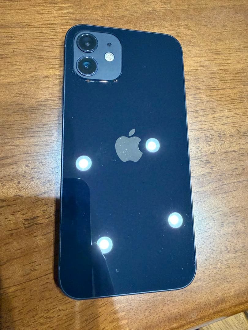 Apple iPhone 12 本体　iPhone12用箱、ケーブル付き