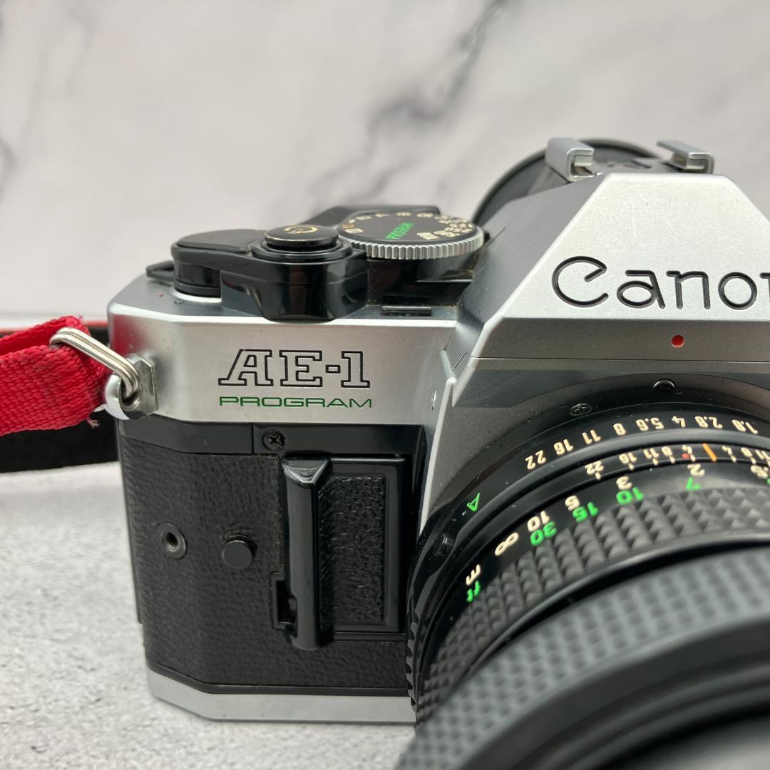 Canon AE-1 Program + 50mm 1:1.8 レンズ