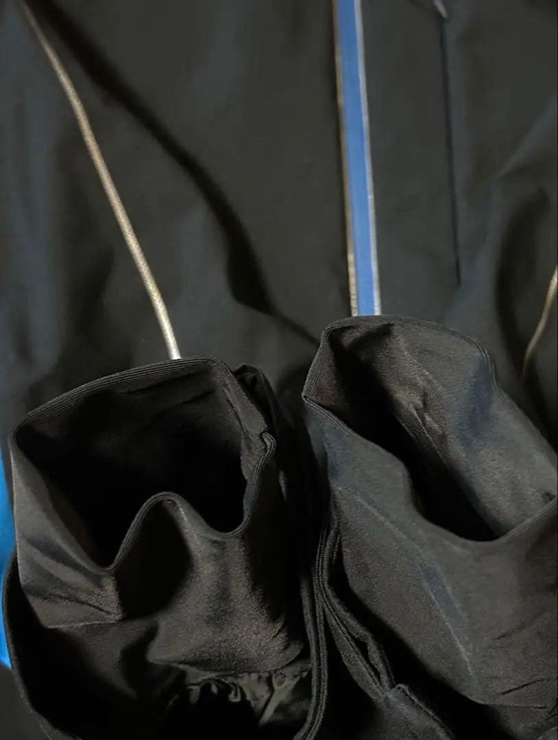 未使用 Phenix フェニックス スキーウェア ジャケット 黒/青 メンズM