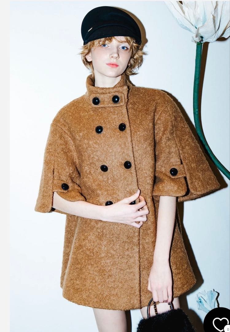 美品　シェリエ　クラシカルコート　キャメル