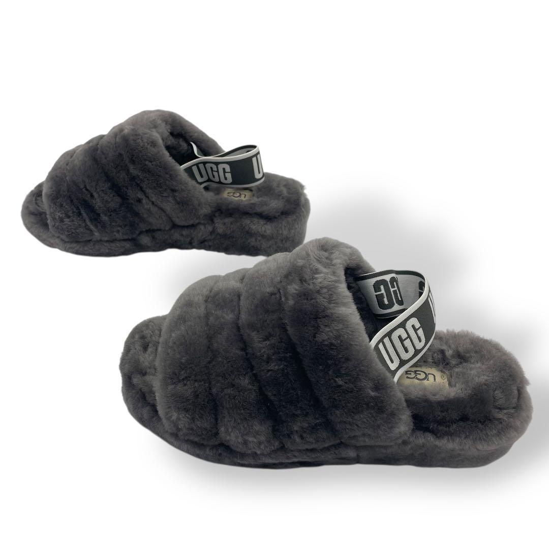 未使用級　アグ　FLUFF YEAH BLING ムートン　サンダル　グレー