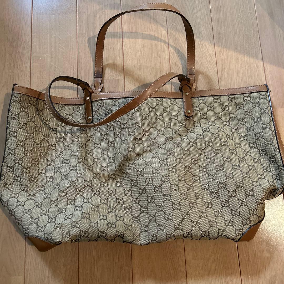グッチトートバッグ