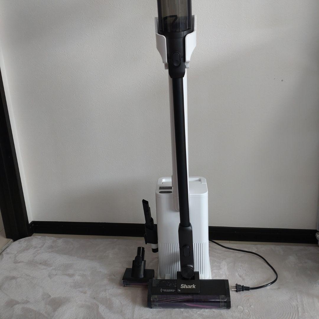 よ*ー様 激安　美品Shark Clean Sense IQ キャニスター掃除機