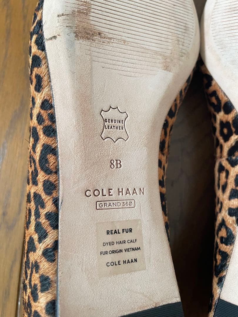 コールハン　ヒョウ柄フラットシューズ ポインテッドトゥ
