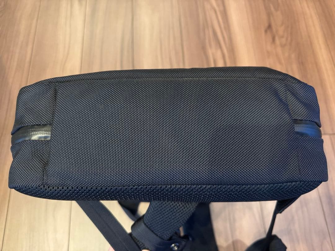 カワニシカバン　セオウー(seowU)　コーデュラ　リュック　黒ブラック