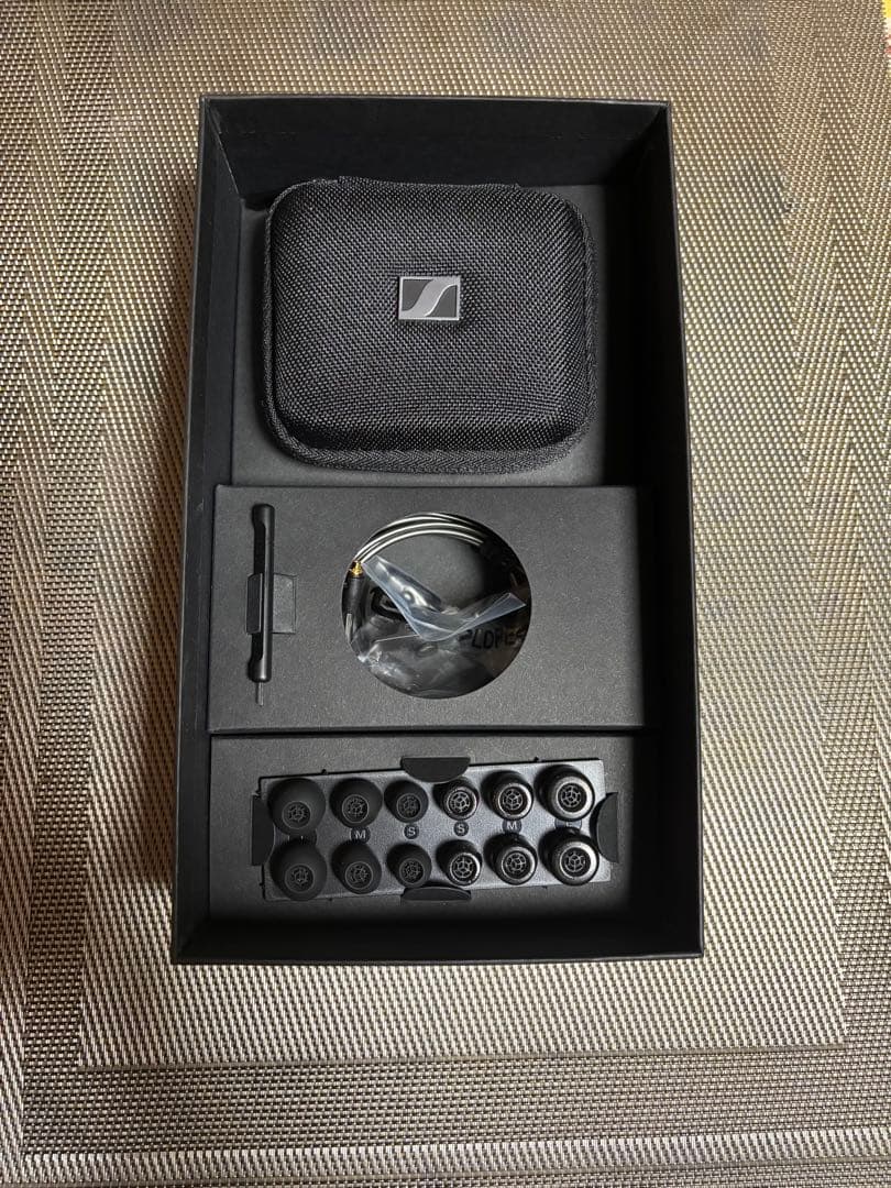 【美品】Sennheiser IE 600 有線カナルイヤホン