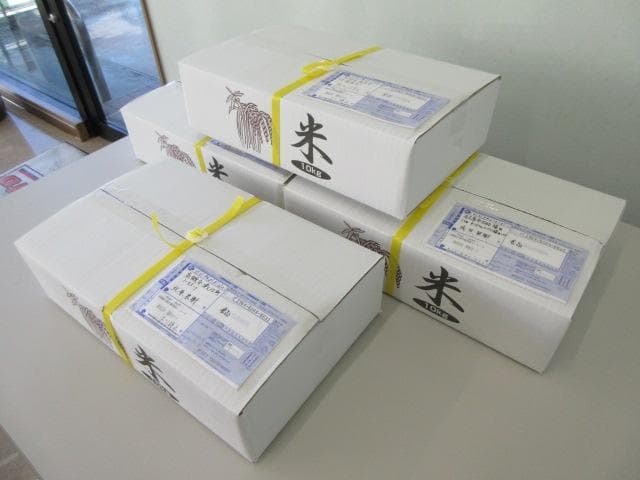 新米　兵庫播州れんげ米　きぬむすめ　７年産　精米　極1等米３0Kg　農直送料無料