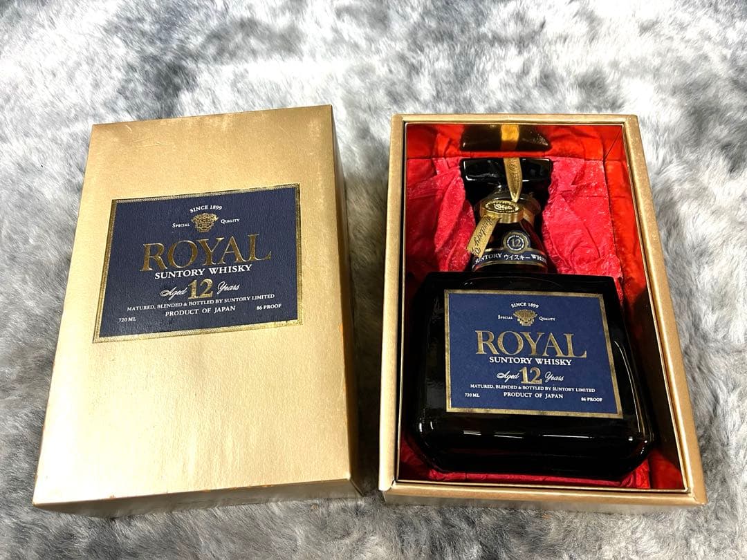 メタボカッパ！SUNTORY サントリー ウイスキー ローヤル 12年