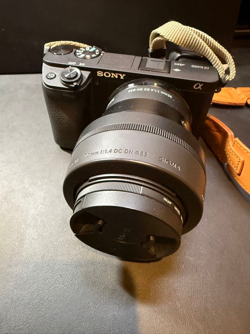 SONY α 6400ミラーレスカメラ SIGMA 30mm F1.4