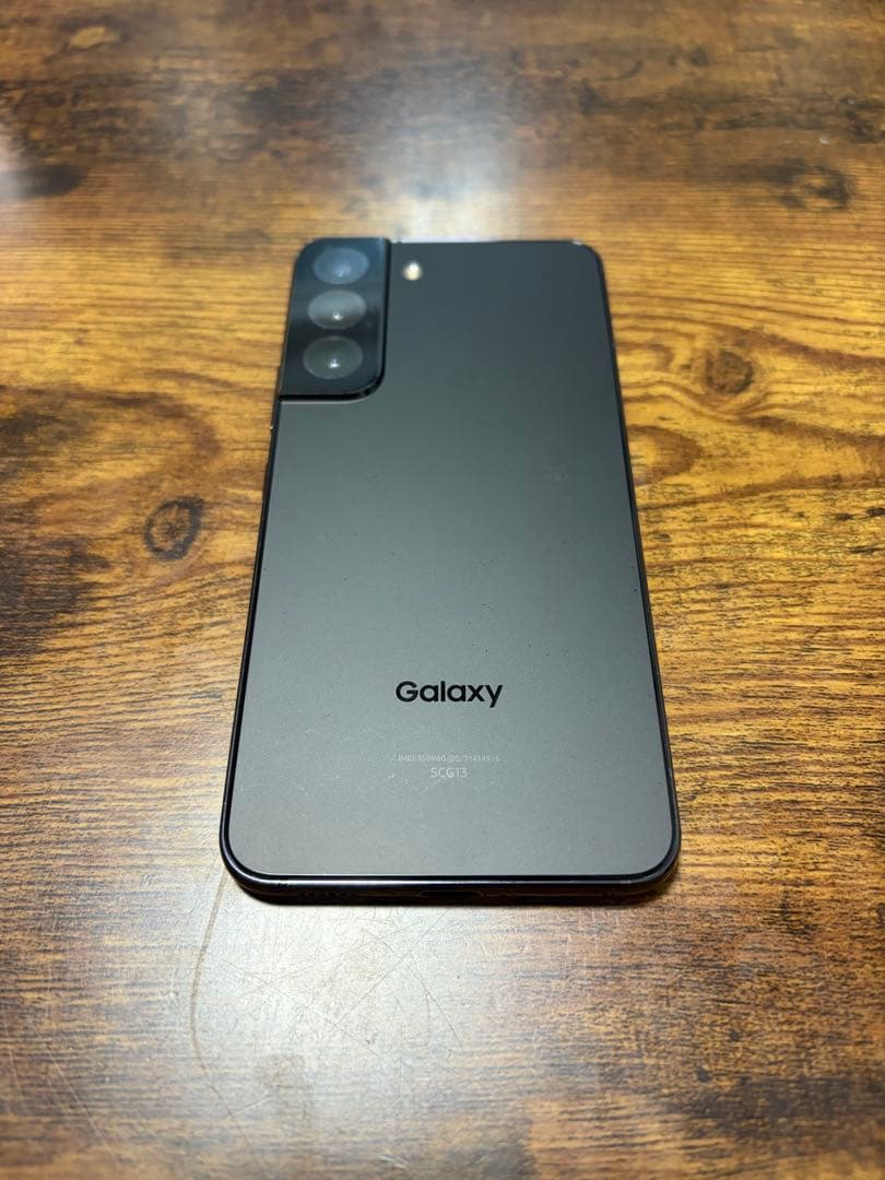 Samsung Galaxy S22 ブラック 本体　SGG13