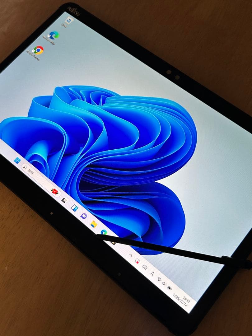 高性能タブレットPC i3 10世代 arrows Tab Q7310