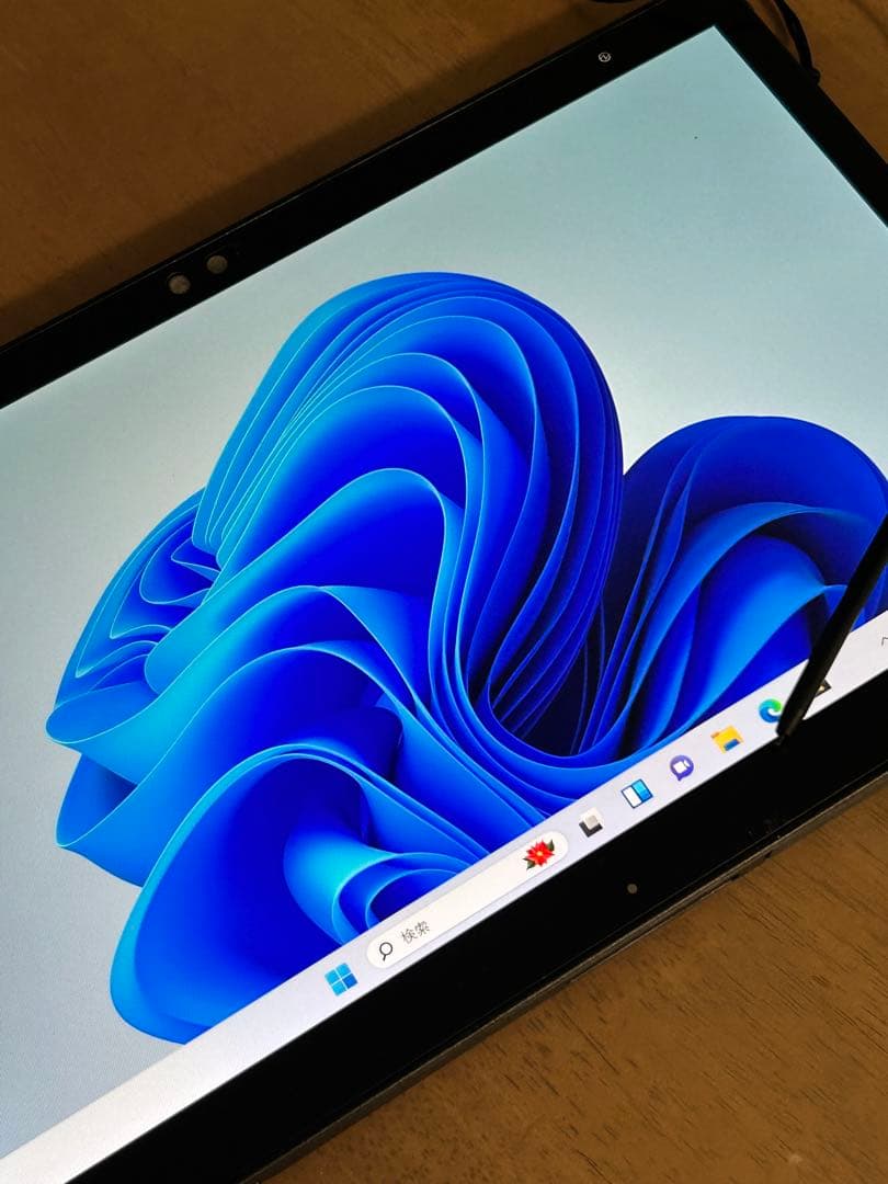 高性能タブレットPC i3 10世代 arrows Tab Q7310