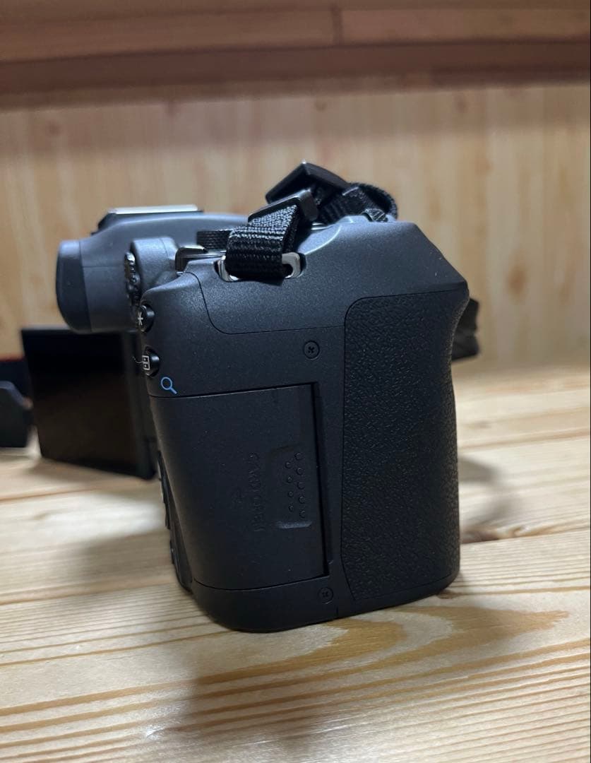 Canon (キャノン) ミラーレス一眼カメラ EOS R7 ボディ