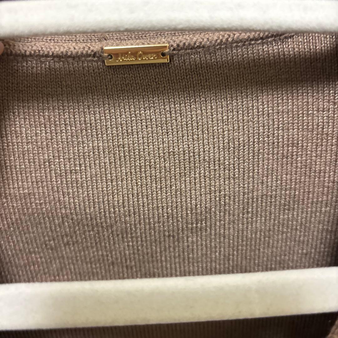 mila owen アップリケデザイン金釦Vネック ニットカーディガン