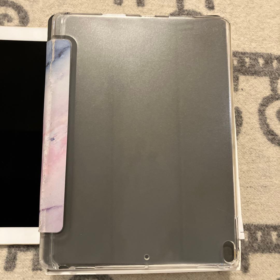 iPad Pro 10.5 64GB ケース