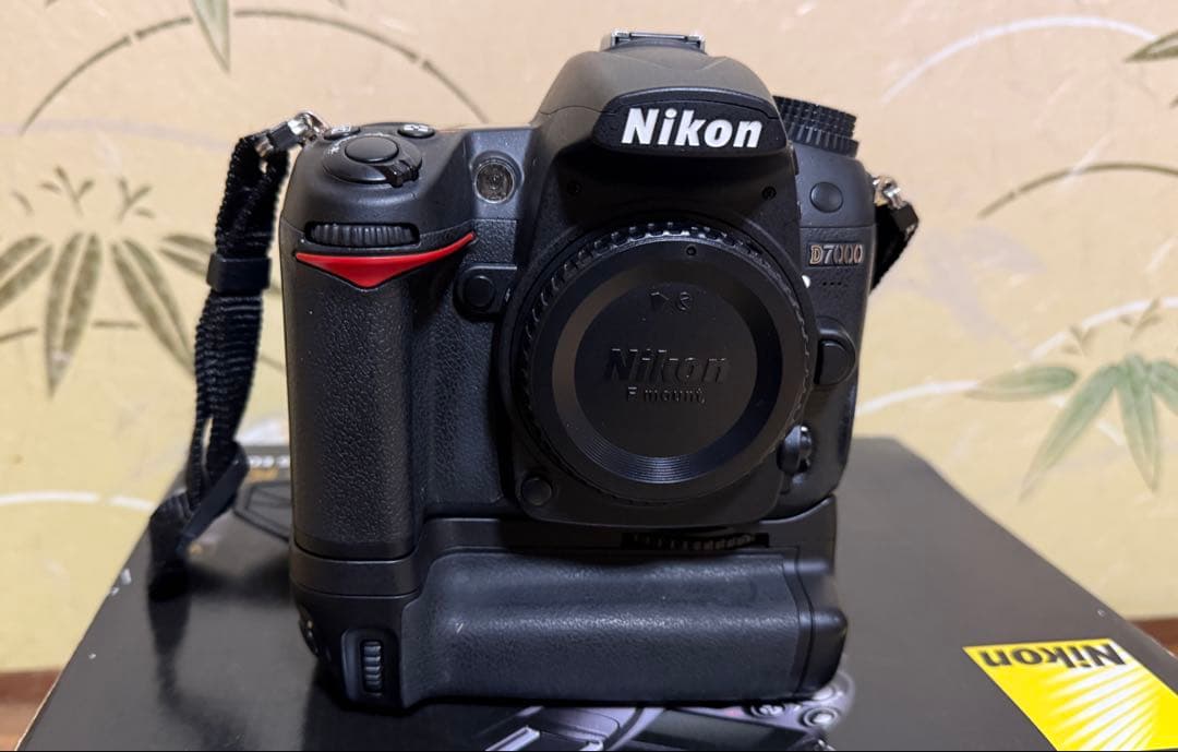 Nikon D7000 18-105VRレンズキット