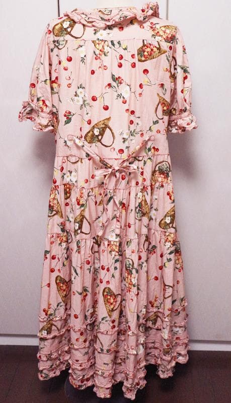な*お様 ピンクハウス♡野ばらとチェリープリント♡パフスリーブワンピース