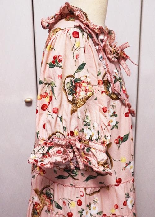 な*お様 ピンクハウス♡野ばらとチェリープリント♡パフスリーブワンピース
