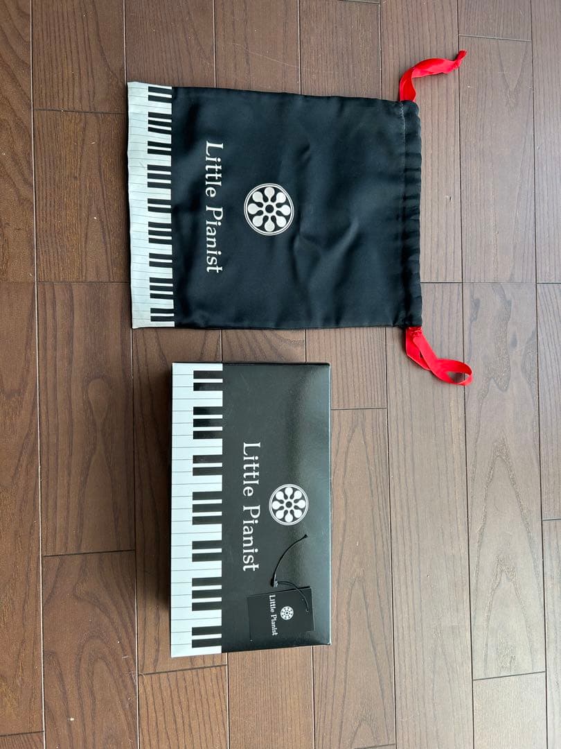 ぴ*ん様 Little Pianist ピアノコンクール発表会用シューズ