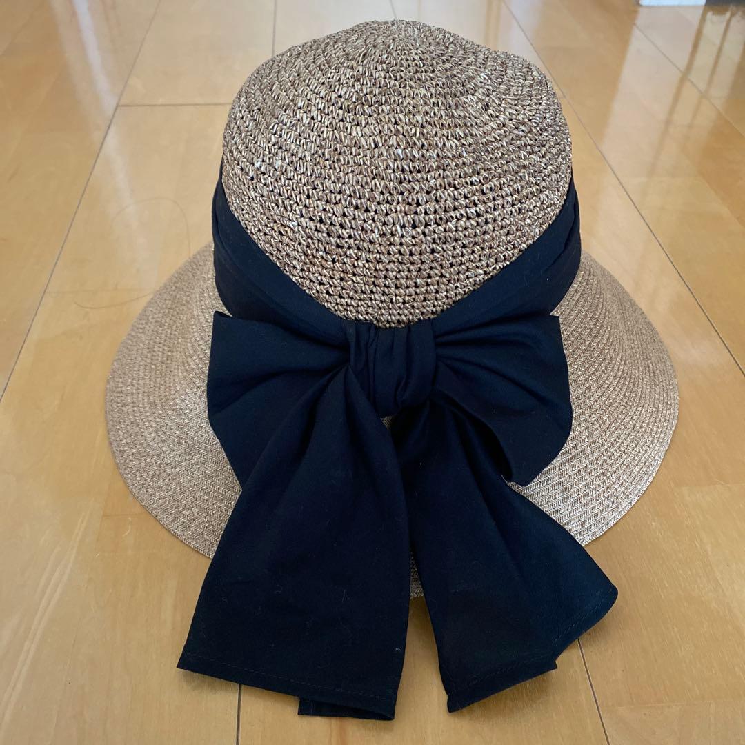 美品 BiCHERiE ビシェリ 女優帽 完全遮光 UVカット 帽子