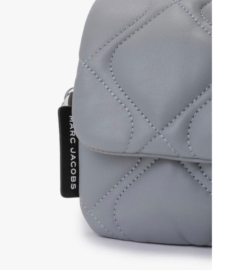【新品未使用】MARC JACOBS スモールバッグ 定価約8万円 日本未発売