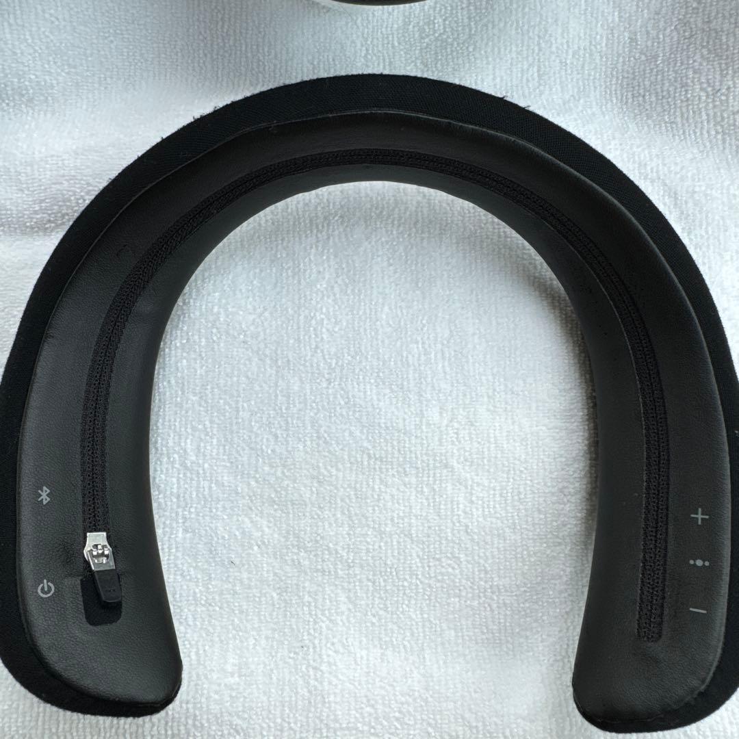 BOSE SoundWearネックスピーカー 黒 完動品⭐︎経年劣化少々⭐︎