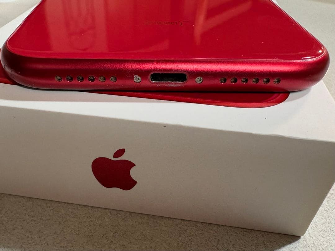 iPhone11 レッド 64GB SIMフリー 本体 箱 付属品あり