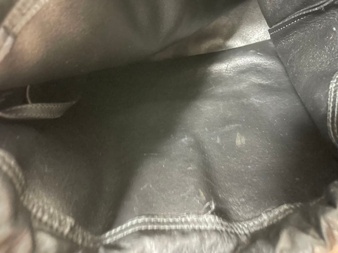 BALENCIAGA ブラック ドローストリングバッグ