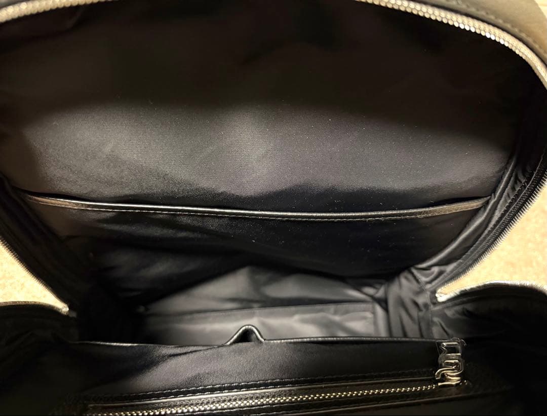 【美品】AUCENTIC Full Grain Leather Backpack