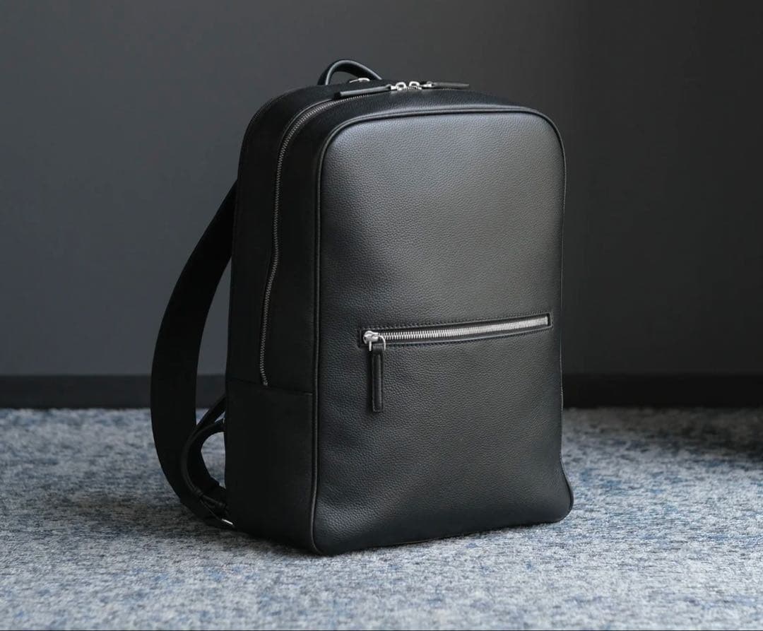 【美品】AUCENTIC Full Grain Leather Backpack