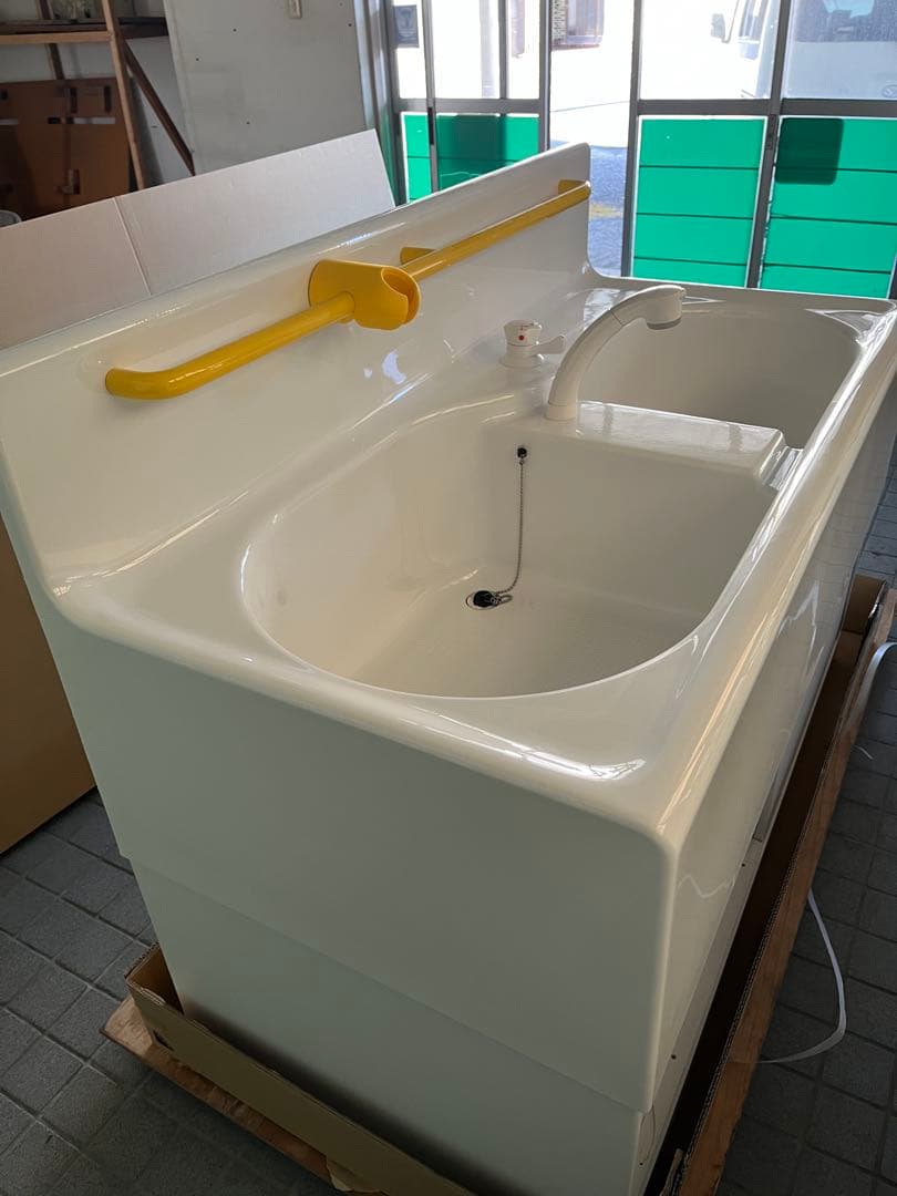 TOTO PFS1400CWR 二槽式幼児用バス　ホワイト