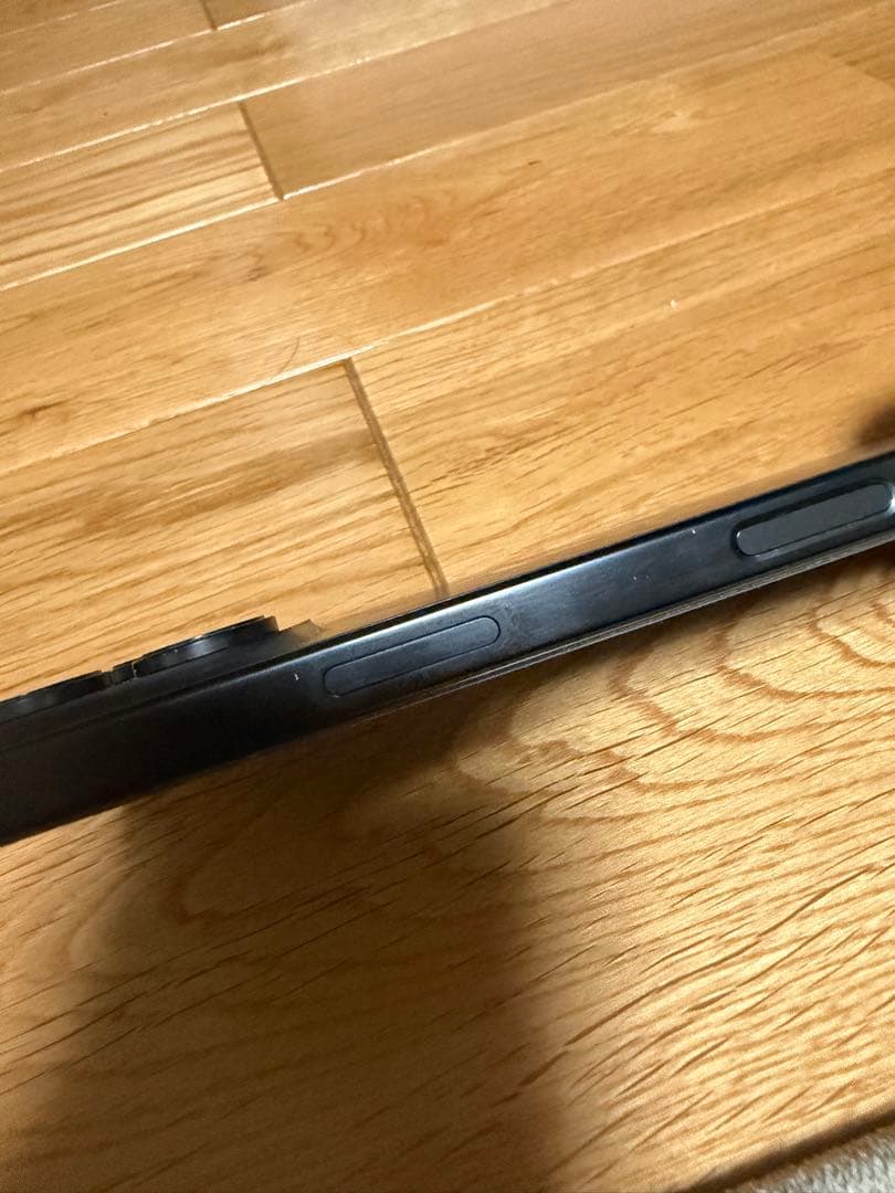 iPhone 16 Pro ブラックチタニウム 128GB