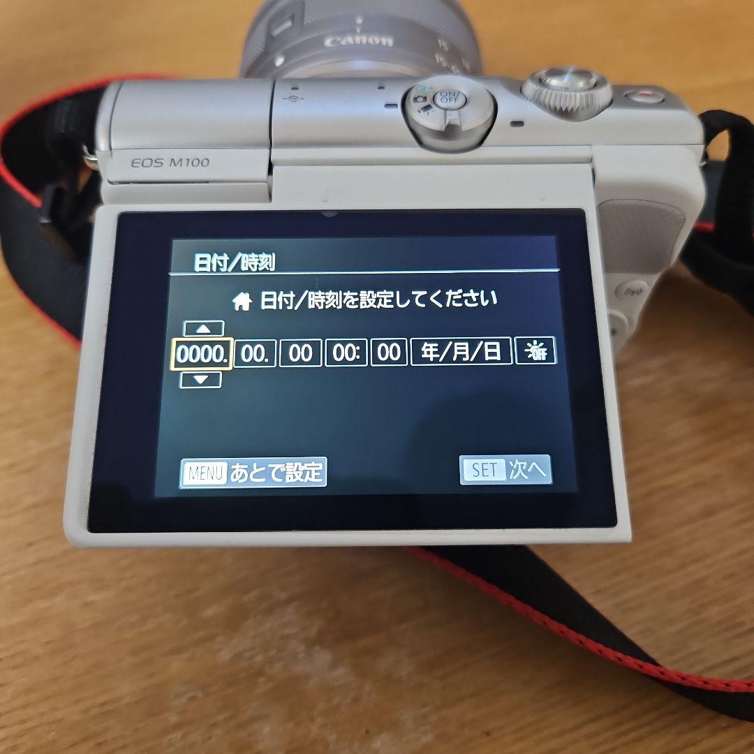 Canon EOSM100 ダブルレンズキット ホワイト