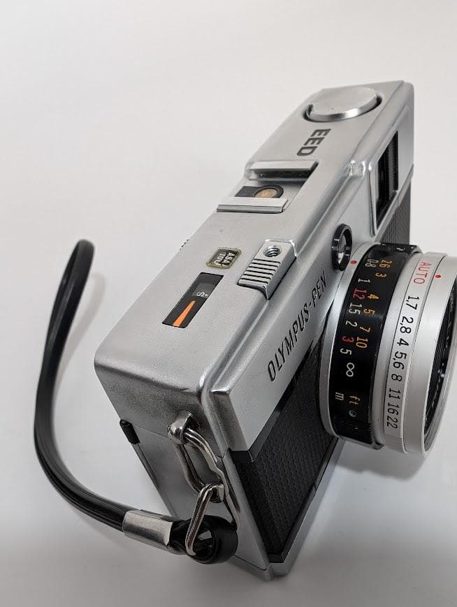 ☆赤ベロOK☆ OLYMPUS PEN EED ハーフサイズカメラ