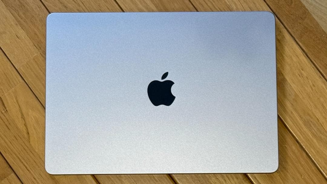MacBook本体 MacBook Air M2 13.6 8GB/256GB
