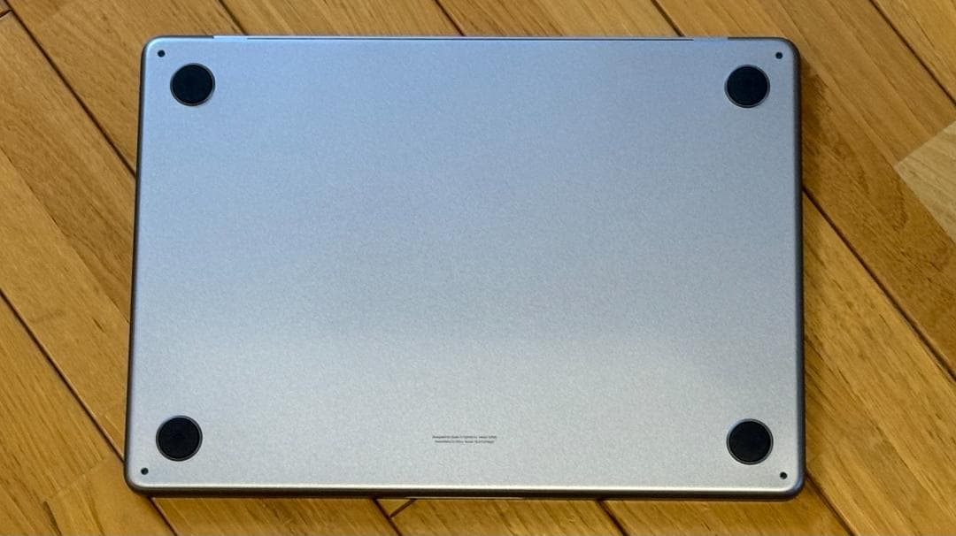 MacBook本体 MacBook Air M2 13.6 8GB/256GB