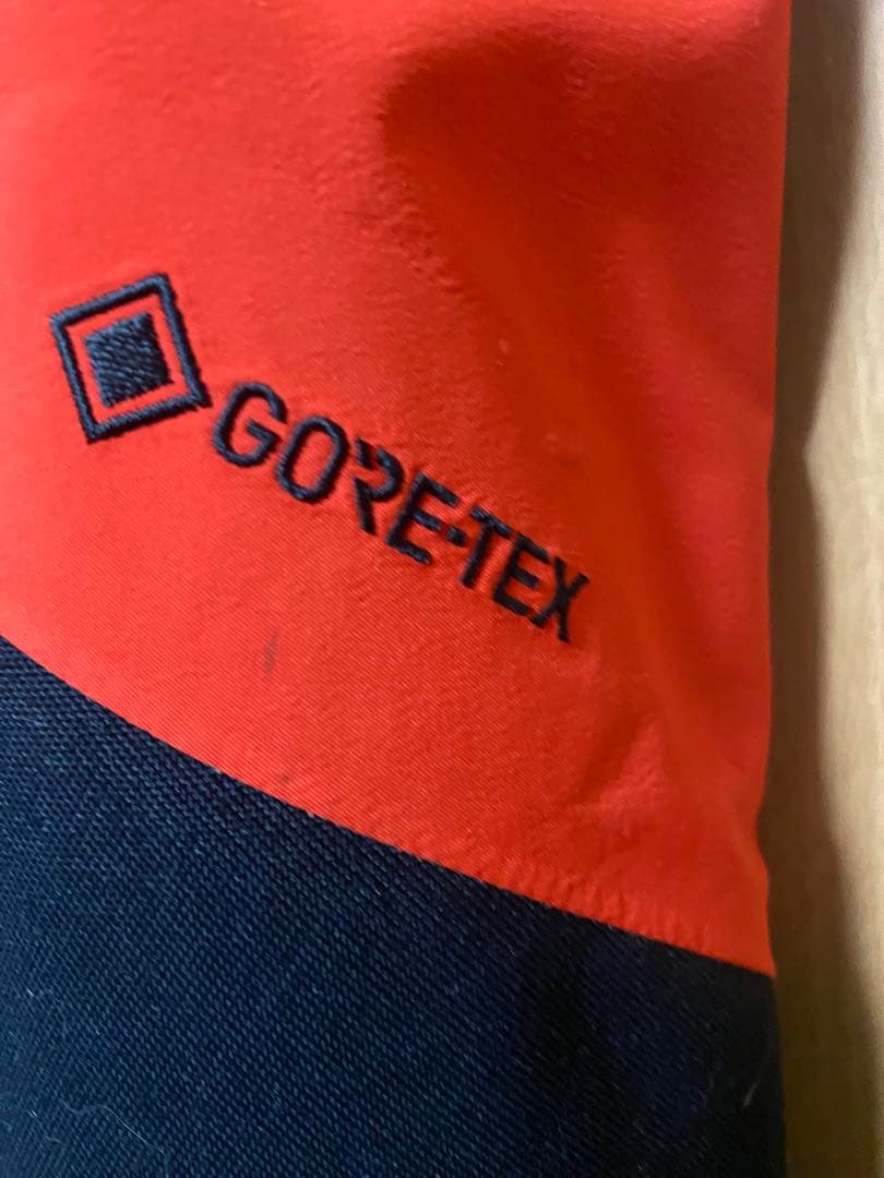 peak performance ピークパフォーマンス　パンツ