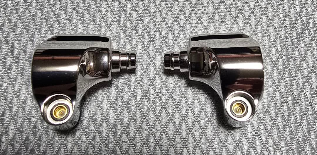 美品　SONY IER-Z1R 有線イヤホン