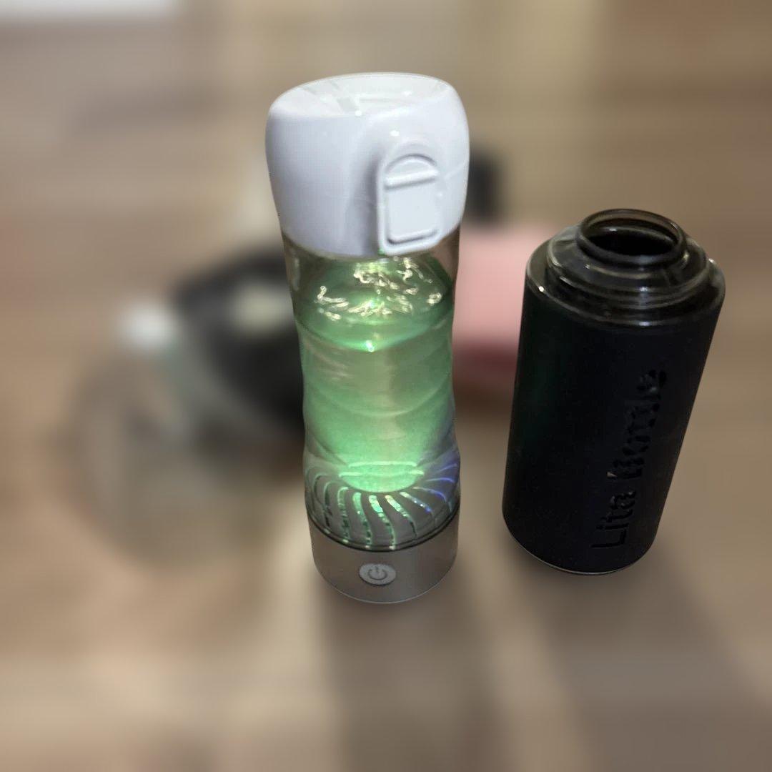 （ほぼ新品）Lita水素デュアルボトル　水素水ボトル　　　　　吸入キット付き