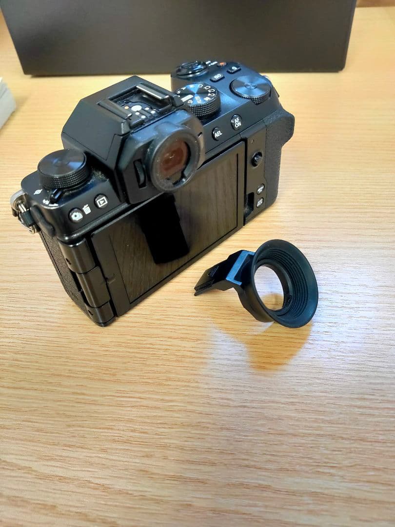 Fujifilm X-S10 ミラーレスカメラ