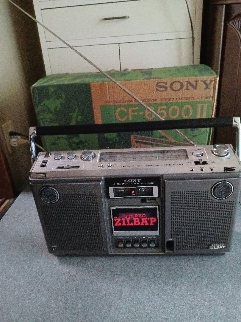 【ジャンク】昭和レトロ　SONY CF-6500 II ラジカセ
