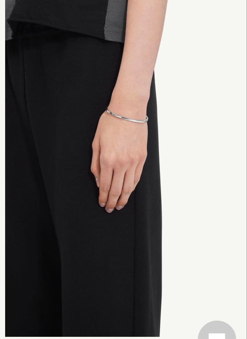 【MM6】Numericミニマルシグネチャーカフブレスレット2025SS