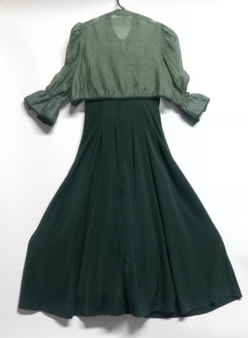 etoll. エトル ジャガードボレロ＆ウエストタックボリュームパーティードレス